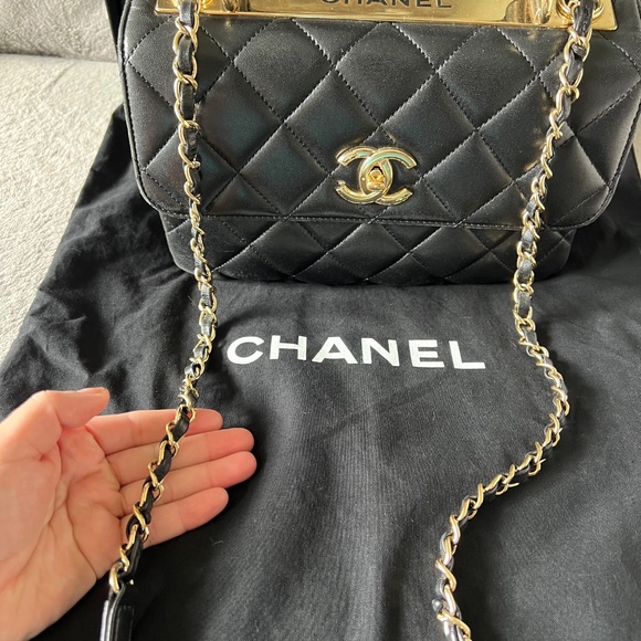 Chanel Black Quilted Lambskin Trendy CC Small Top Handle Bag - Picture 7 of 11